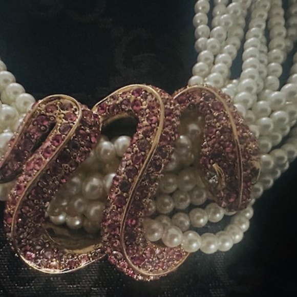 Stunning Kenneth Jay Lane Faux Pearl Snake Pink Rhinestone Necklace! - Picture 3 of 16
